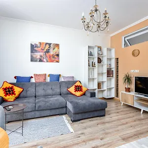 Le - Cozy 2 Bedroom In Saburtalo Апартаменты
